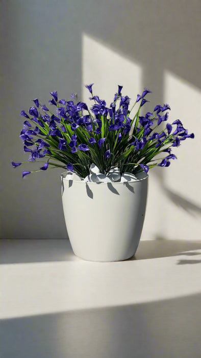 Buchet de Cale Artificiale - Flori din Plastic Mov - Vibrant pentru Decor Interior/Exterior, cu flori, ghiveci și piatră