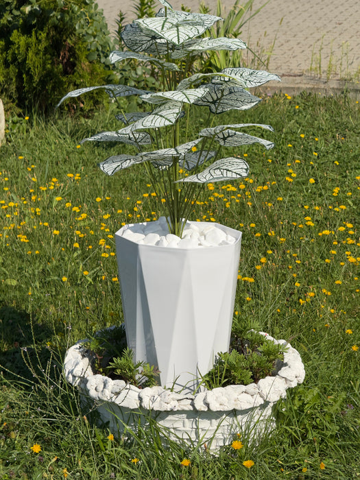 Plantă verde cu frunze de ploaie de primăvară cu dungi albe, verdeață artificială simulată, potrivită pentru nuntă, hotel, grădinăcu flori, ghiveci și piatră